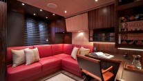 Sailing yacht Sarissa -  Convertible Office